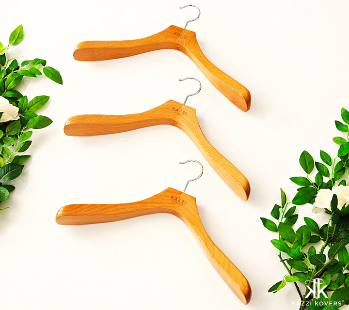 Natural wood grain wooden coat hangers with wide contoured 6.5cm (2.55") shoulders | Kazzi Kovers