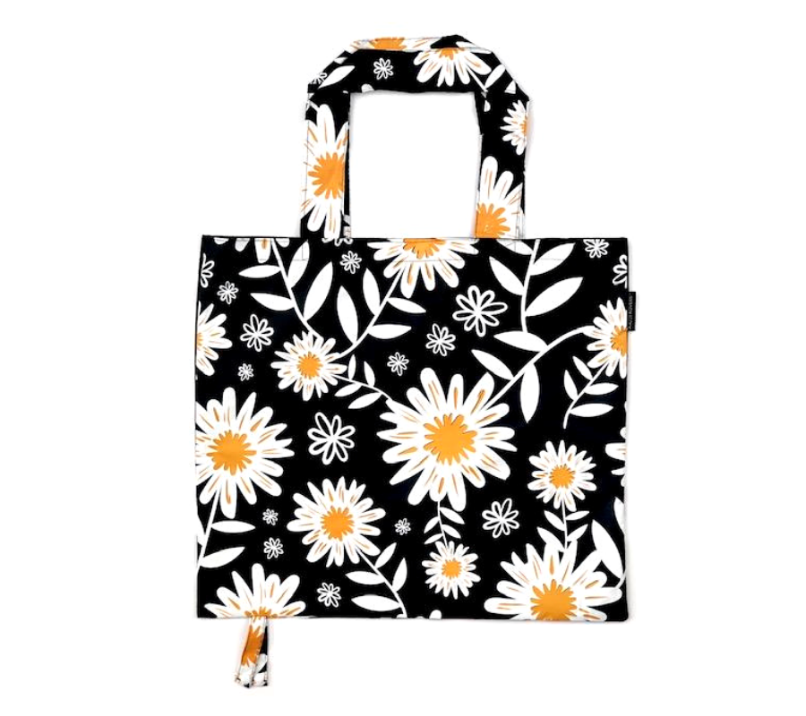 Reusable shopping bag in daisy print