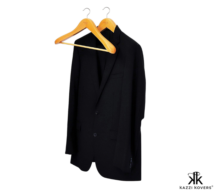 Contoured and stylish wood hangers for suits | Kazzi Kovers