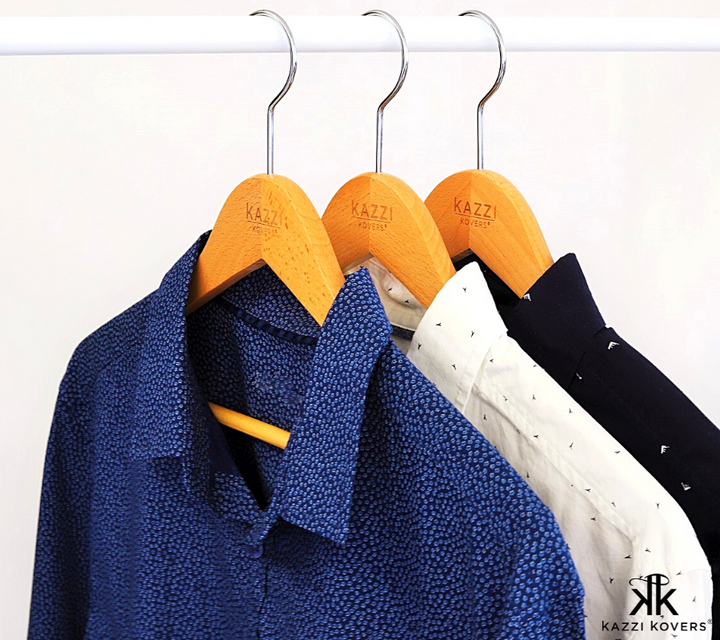 Mens shirt hangers in natural wood grain | Kazzi Kovers