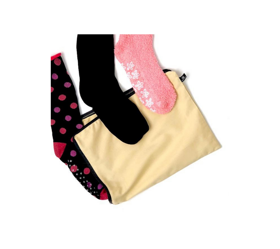 Hygienic and safe 100% cotton, beige sock bag for travel and storage